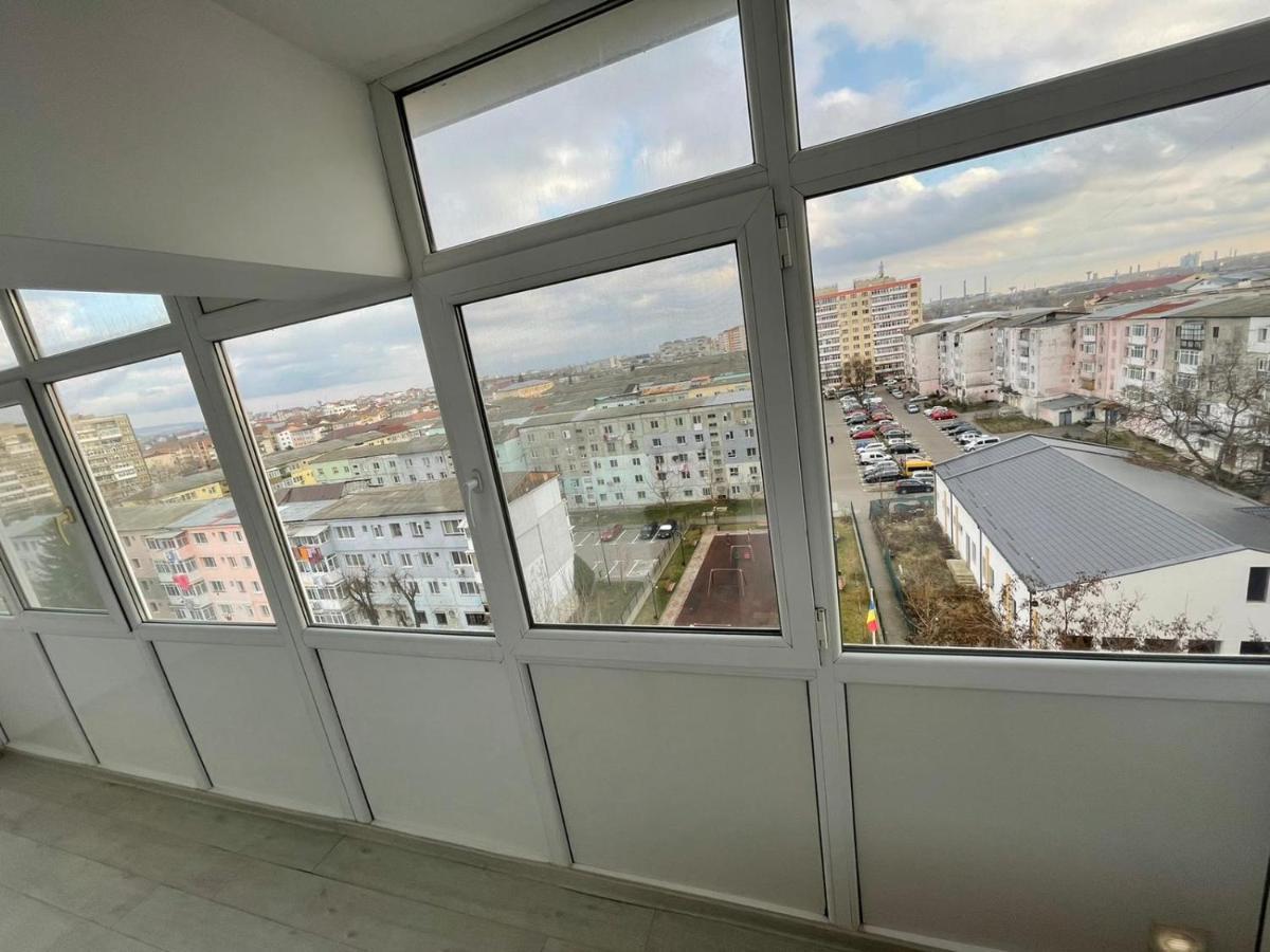 Elite Apartment Targoviste Eksteriør billede